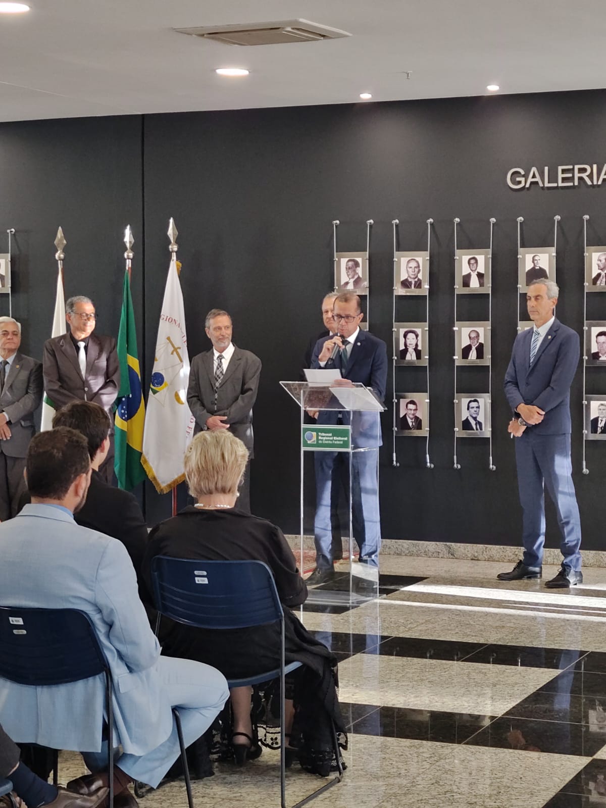 Carlos Alberto Martins Filho toma posse como Desembargador suplente do TRE-DF